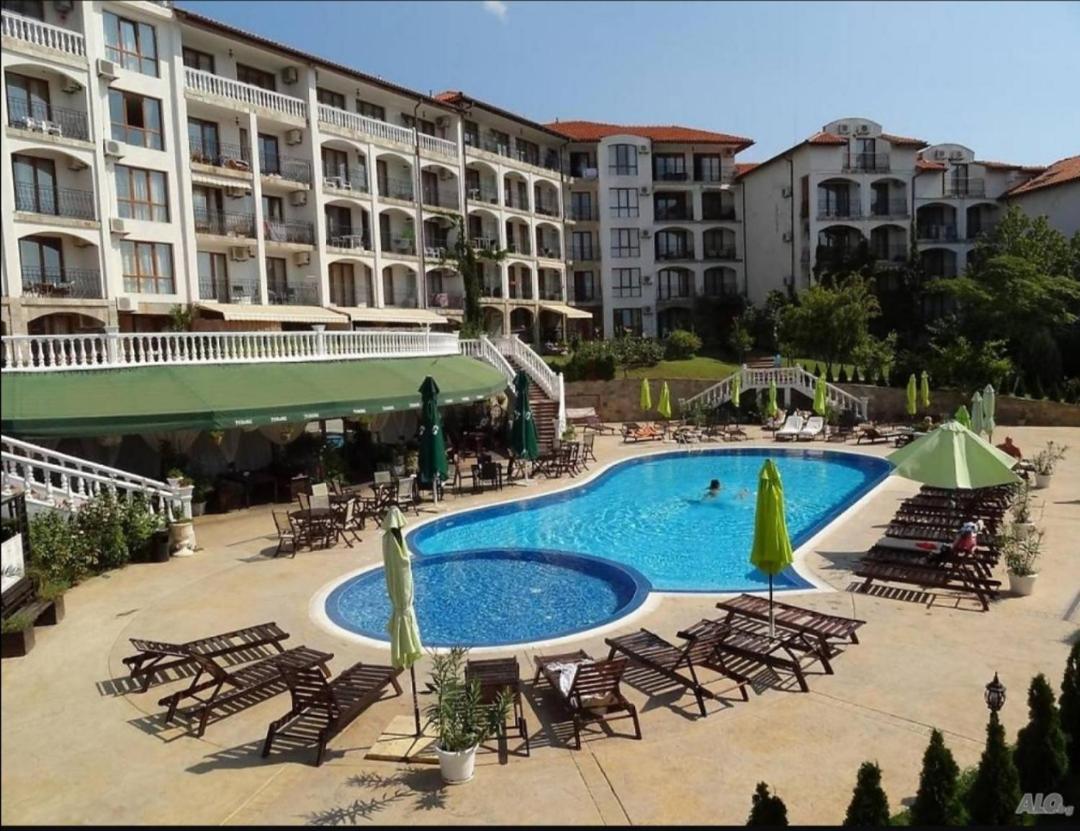Triumph Holiday Village Sweti Wlas Exterior foto