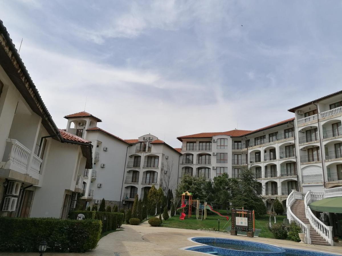 Triumph Holiday Village Sweti Wlas Exterior foto