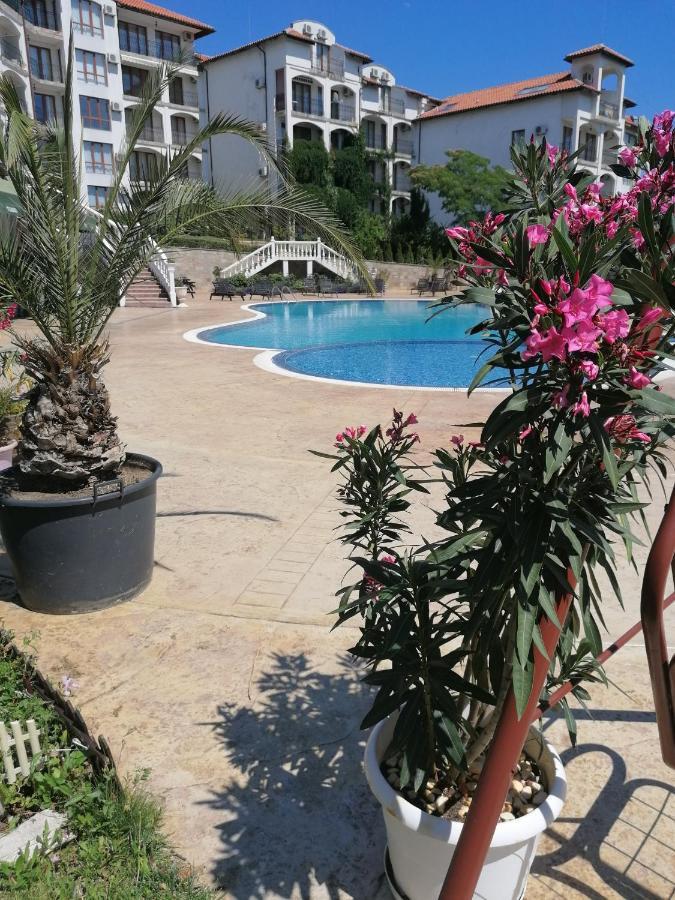Triumph Holiday Village Sweti Wlas Exterior foto